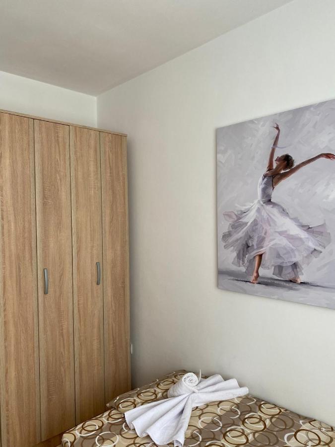 Apartment Varezic Pluzine Bagian luar foto